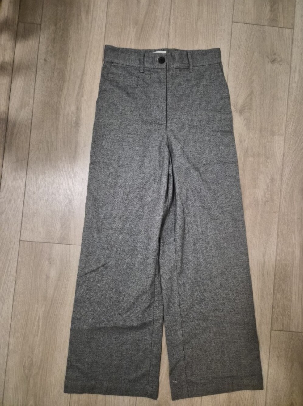 Aritzia Wilfred Free Trousers SIZE 4